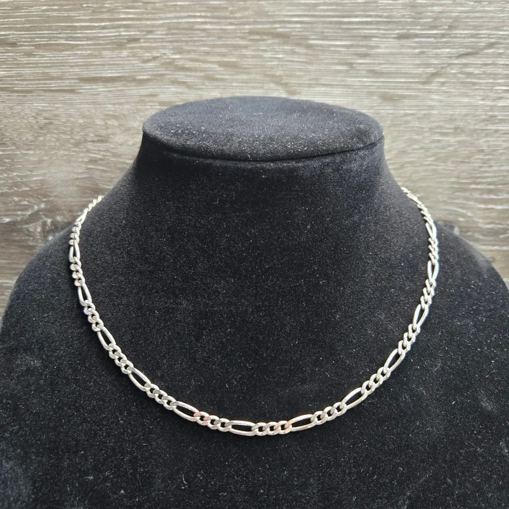925 Sterling Silver 5mm Figaro Chain Necklace 18